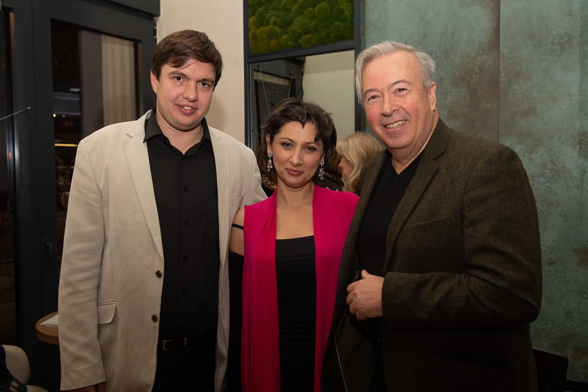 Ensemblemitglieder der Wiener Staatsoper Pianist Pavel Kachnov,  Ileana Tonca, KS Herbert Lippert 